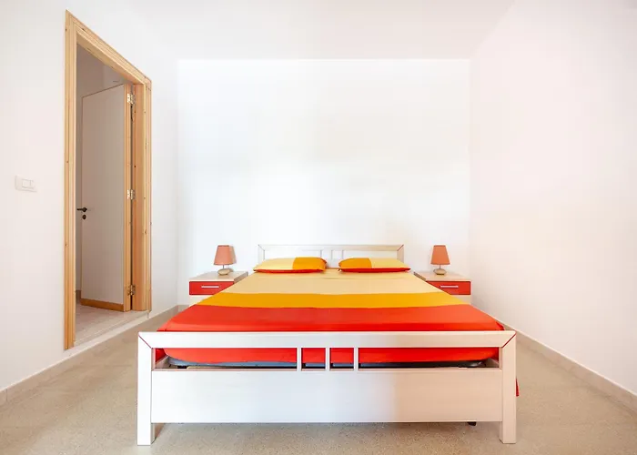 Rosso Tramonto 아파트 *